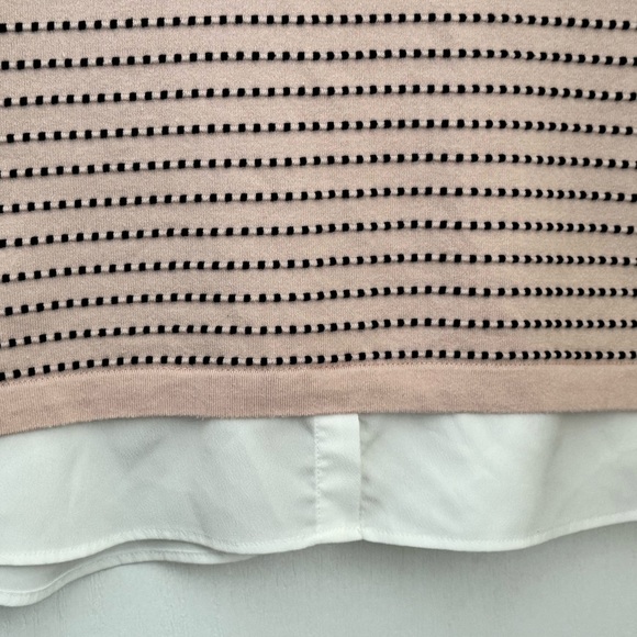 LIKE NEW! KARL LAGERFELD WOMANS TWOFER PULLOVER KNIT SWEATER BEAUTIFUL & CLASSIC - Picture 7 of 13